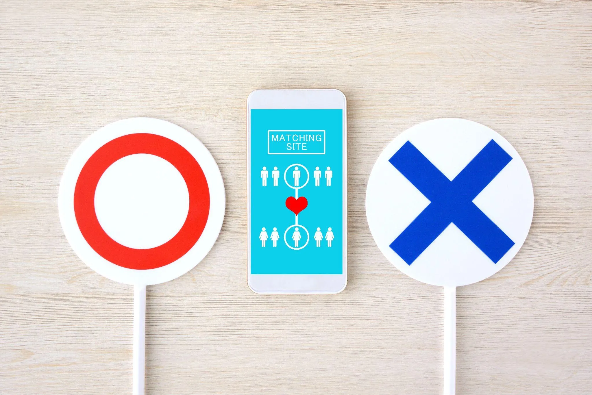 奥歯をインプラントで補う場合のメリットとデメリット